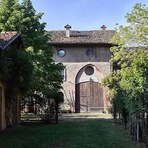 Holiday home Le Dimore De Il Borgo Del Balsamico Albinea